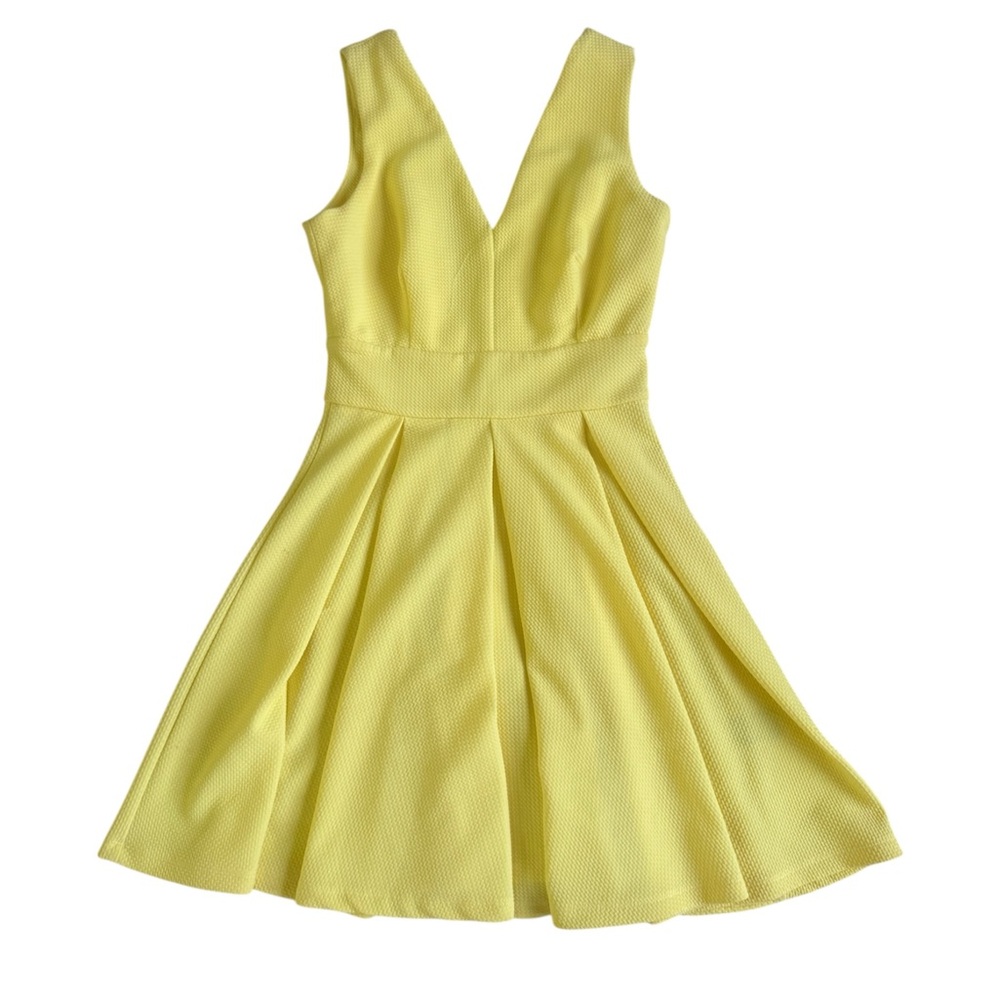 Yellow Sleeveless V-Neck Dress